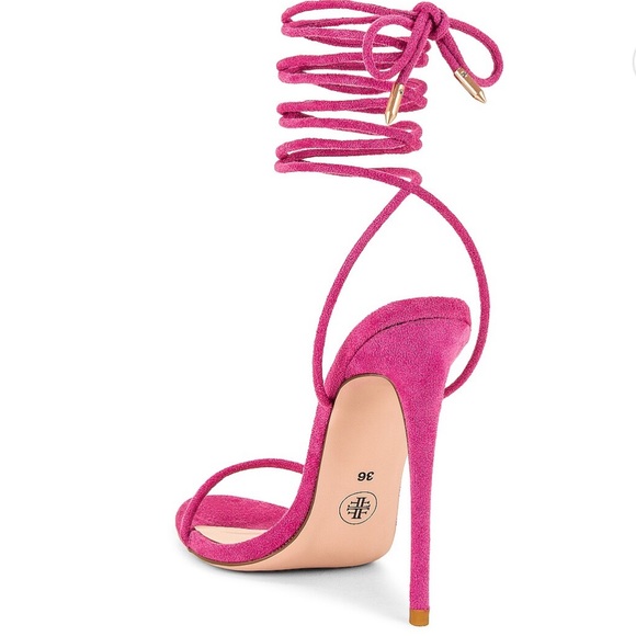 LA FEMME 💖 - Picture 3 of 4